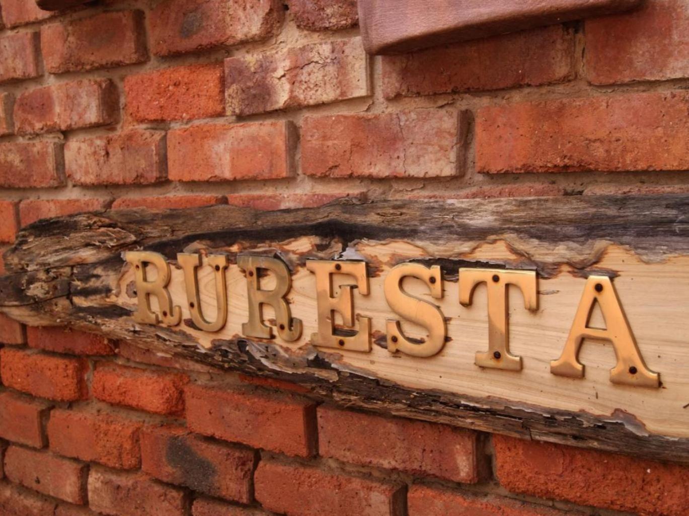 Ruresta Guesthouse Блумфонтейн Экстерьер фото